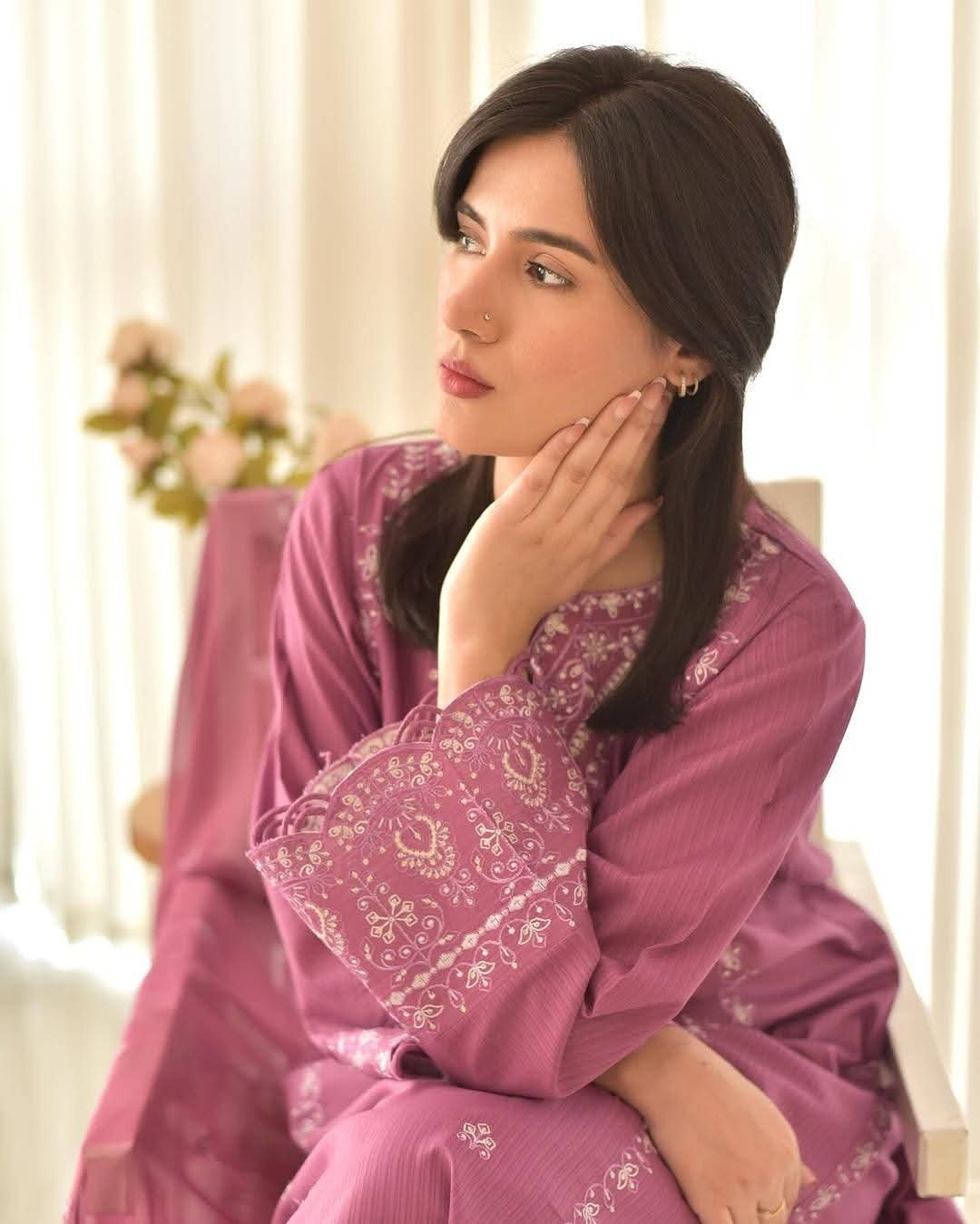 WhatsApp-Image-2025-06-24-at-14.22.33-1-2.jpeg Elegant Embroidered 3-Piece Dress Set (Onion Color) - Image 2