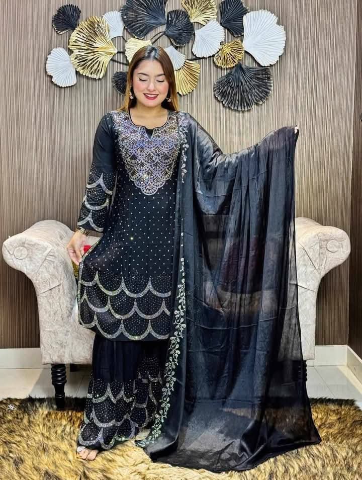 WhatsApp-Image-2025-07-10-at-04.22.22-1.jpeg Malaysian Stone Muslim Cotton Palazzo Suit Set for Women – Festive & Party Wear (Maroon & Black Variants) - Image 2