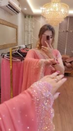 White Gold ইন্ডিয়ান জর্জেট শাড়ি – ব্লাউজ পিসসহ - Image 3